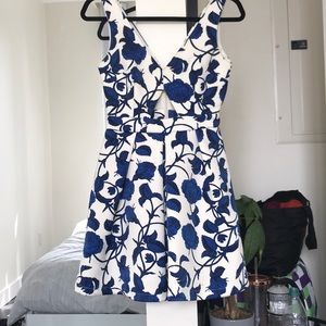 Scuba fabric floral printed dress with cutout